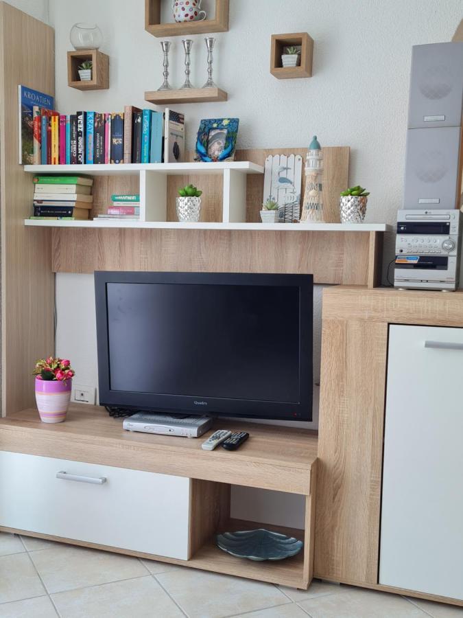 Holiday Home "Mala Kuca " With Heated Pool พูลา ภายนอก รูปภาพ